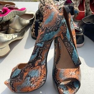 Charlotte Russe platform heels
